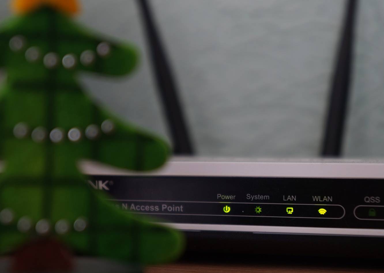 Hundreds of vulnerable TP-Link routers at risk of hacking