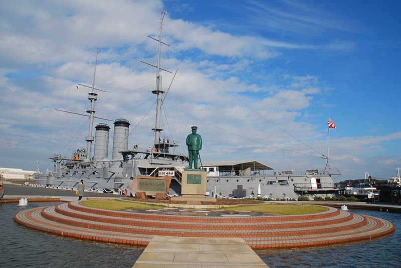 Explore Japan from Kanagawa: Exploring Yokosuka by Dennis