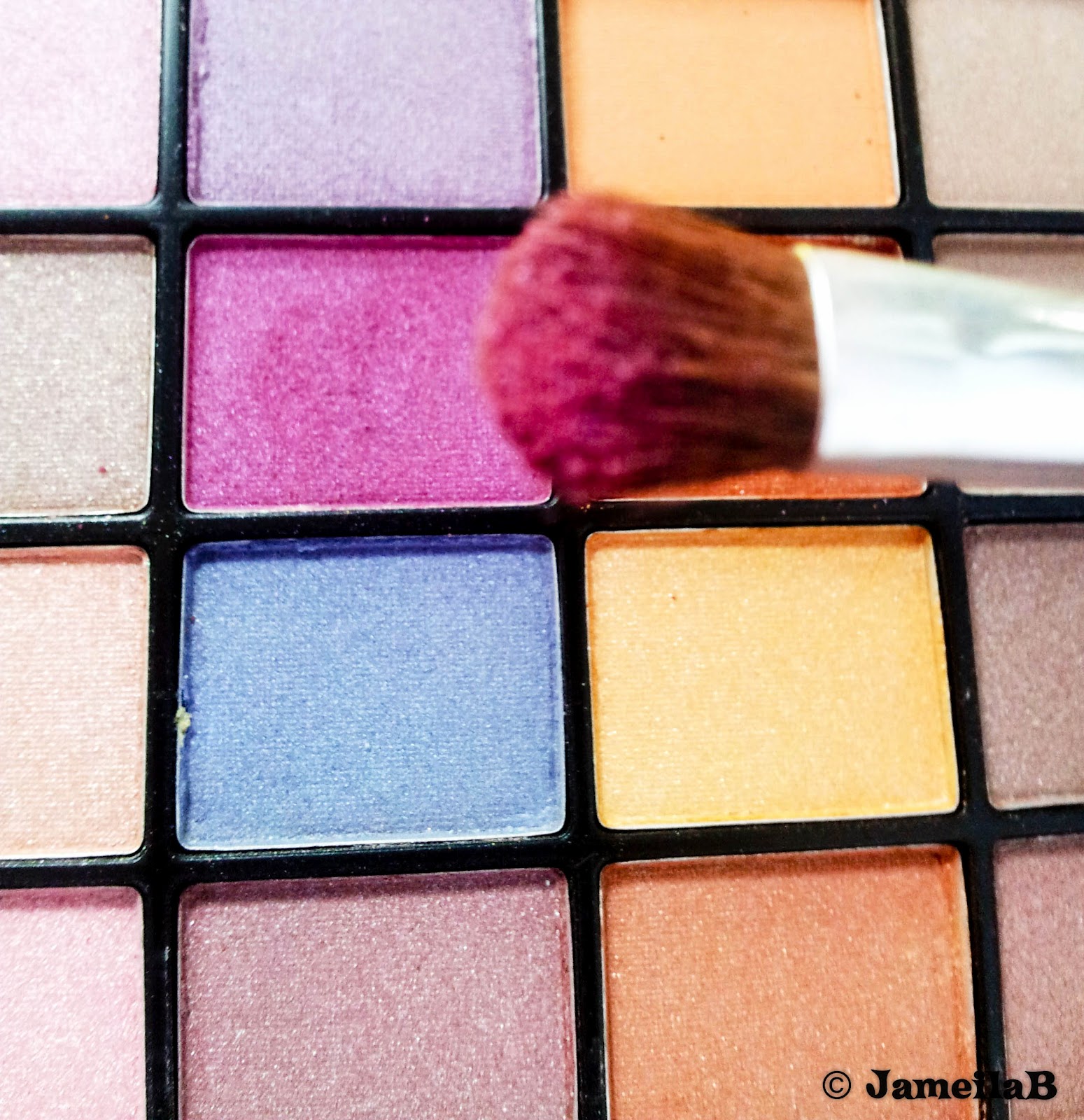 REVIEW Elf 100 eyeshadow palette QUEEN B ♥