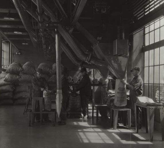 Just A Car Guy: the Henry Ford manufacturing principle was to let