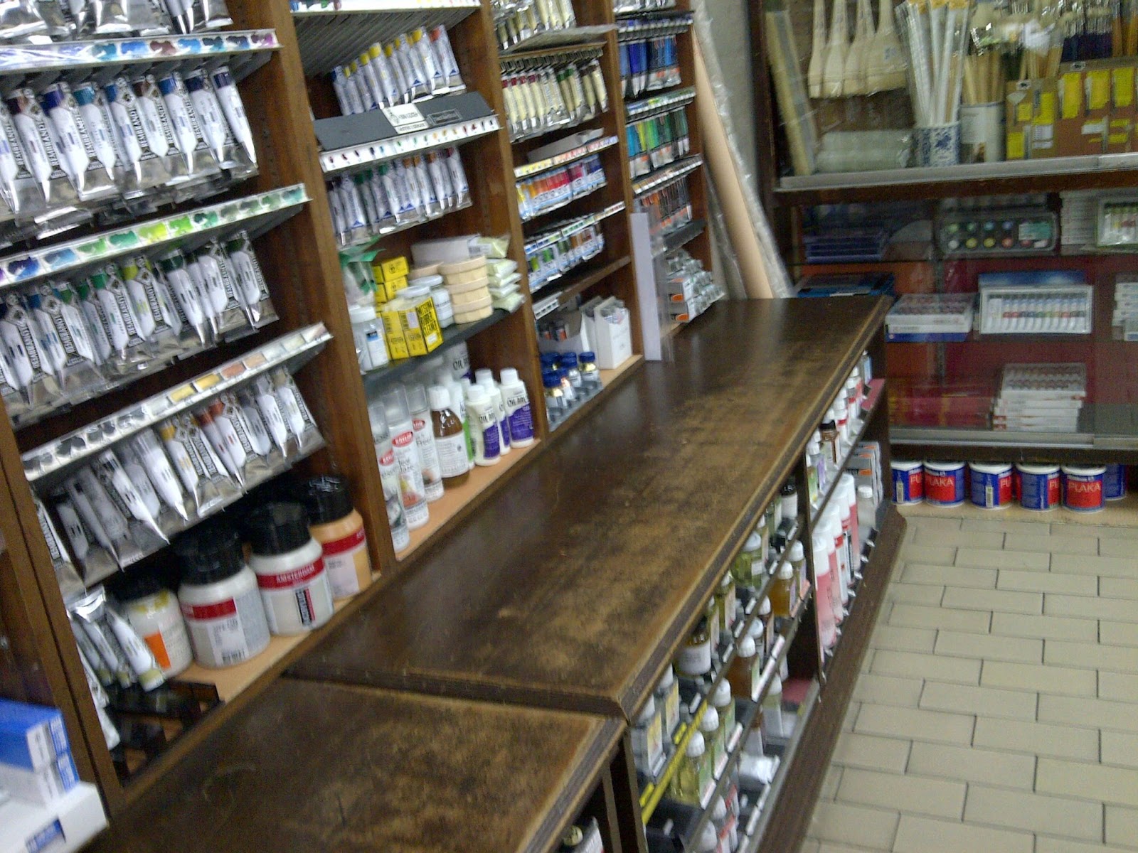 THE ISLAND ARTIST Art supplies in Singapore