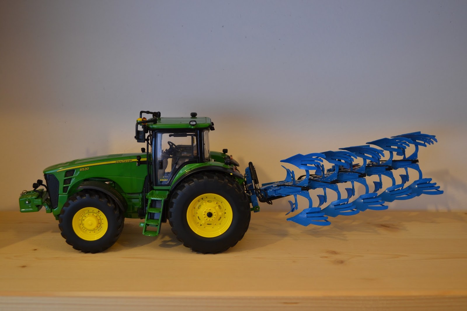 siku 2465, Rotopressa John Deere 990, 1:32, Metallo e Plastica, Verde, Portellone laterale e posteriore apribili : Siku