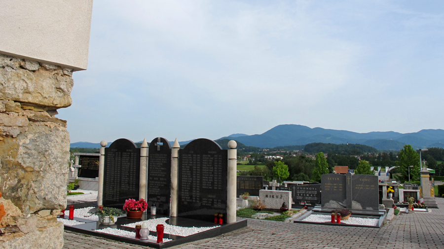 Simboli polpretekle zgodovine BREZOVICA PRI LJUBLJANI Spomenik
