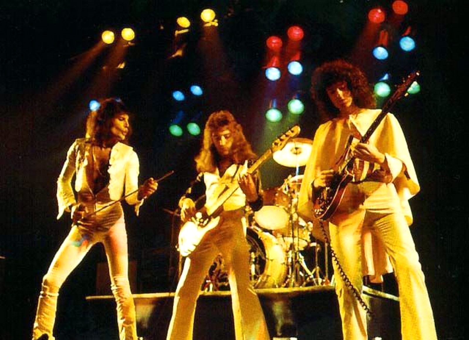 Queen Factory Queen "A night at the Odeon Hammersmith 1975"