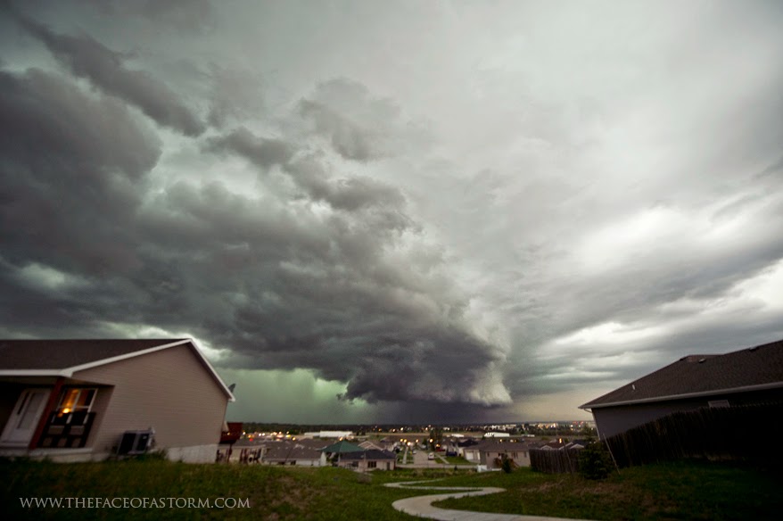 The Face of a Storm Jennifer Brindley Storm Chaser and Weather