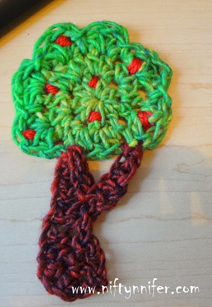 Niftynnifer's Crochet & Crafts: Free Crochet Pattern ~Apple Tree Motif