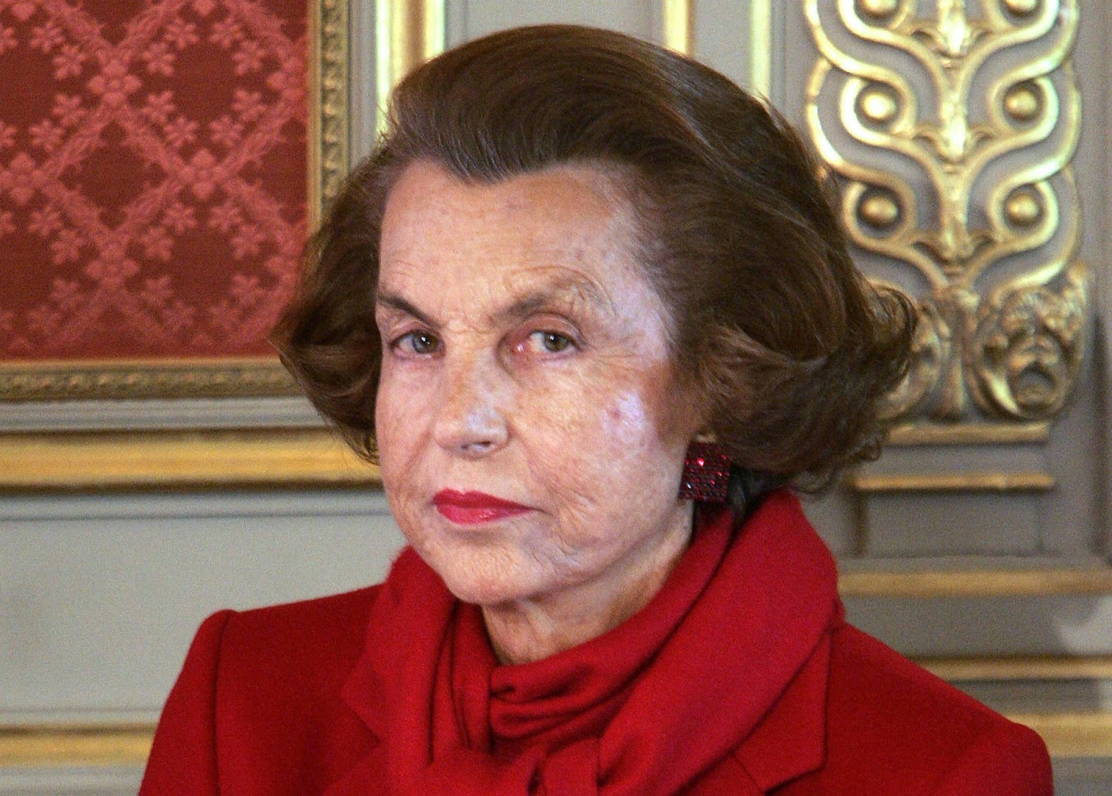 Spotlight World's richest woman Liliane Bettencourt dies