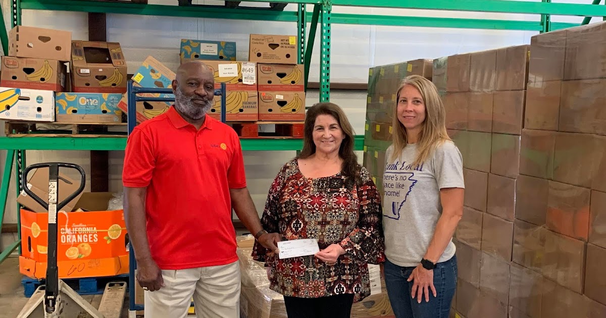 Saline River Chronicle News Food Bank Receives 500.00 From Warren