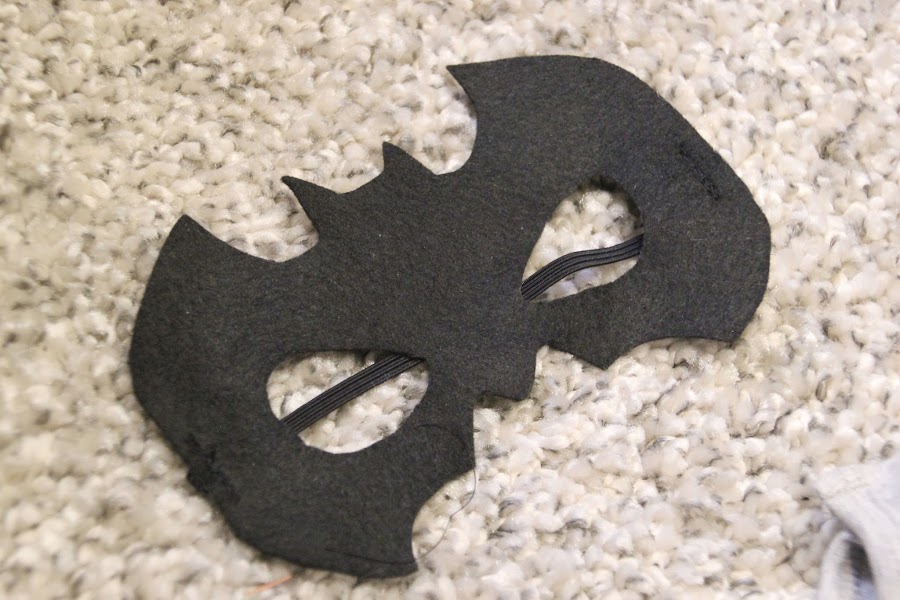 DIY Cómo hacer disfraz de batman para niños. Blog de costura y diy.