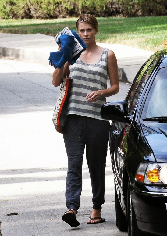 Charlize Theron No Makeup Mugeek Vidalondon charlize-theron-no-makeup-mugeek-vidalondon