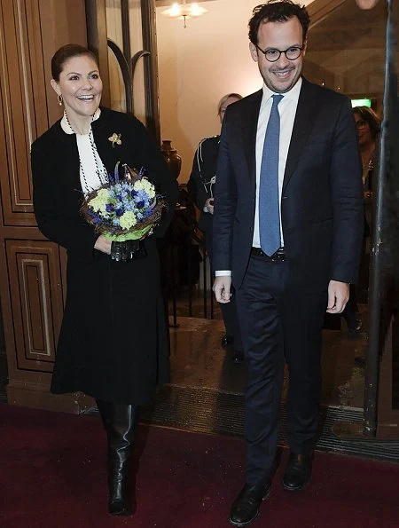 Commemorative ceremony at The Great Synagogue of Stockholm. Crown Princess Victoria wore Gianvito Rossi Levy Boots.