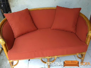 service sofa bandung