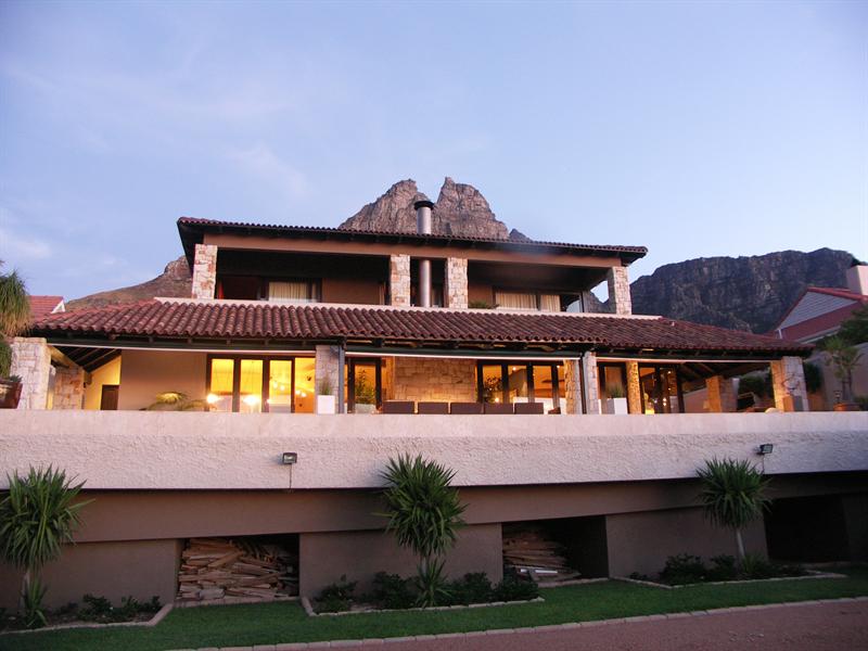 Luxury South African House for sale in South Africa Western Cape Cape Town Atlantic