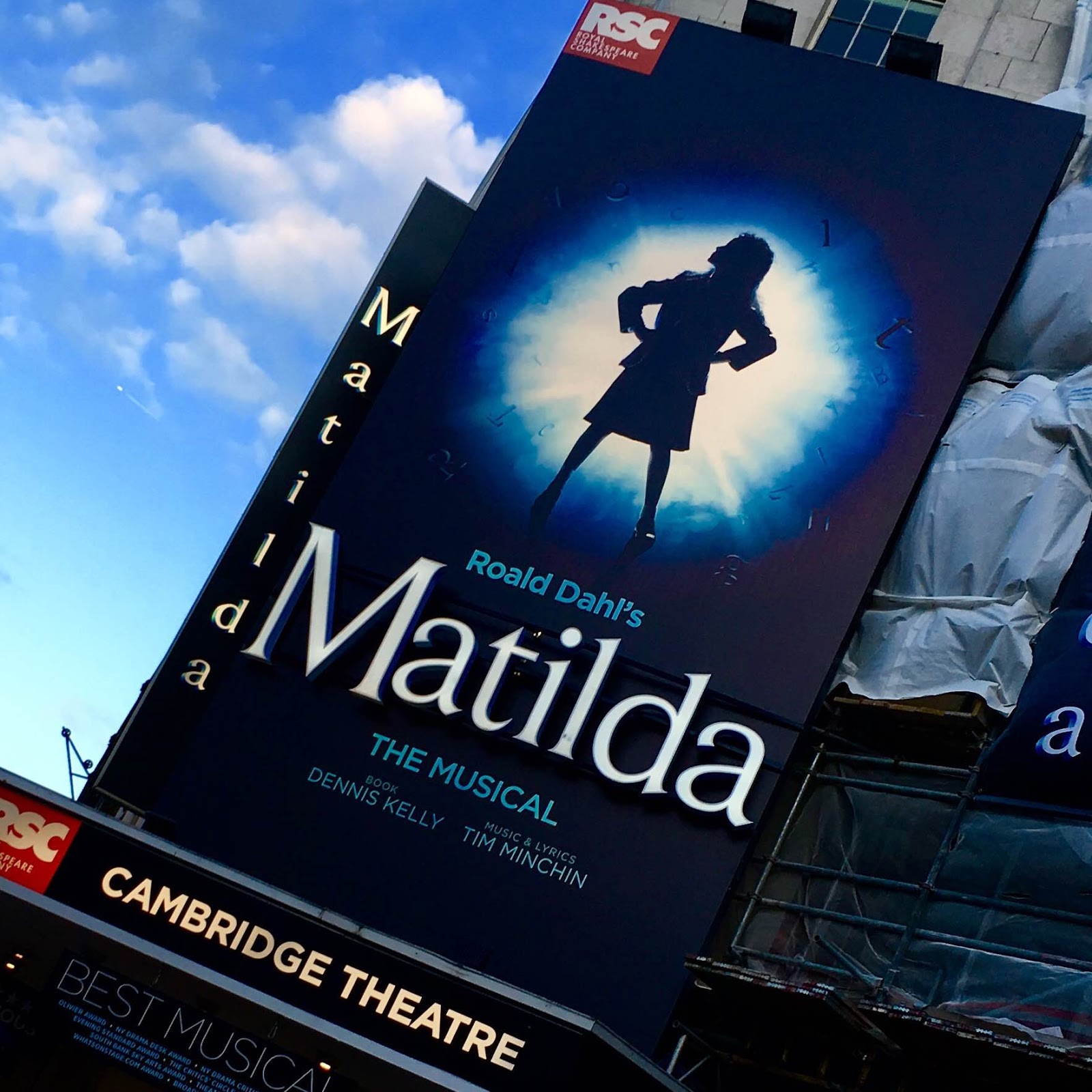 Paying Patron Perspective by SATOSHI pic