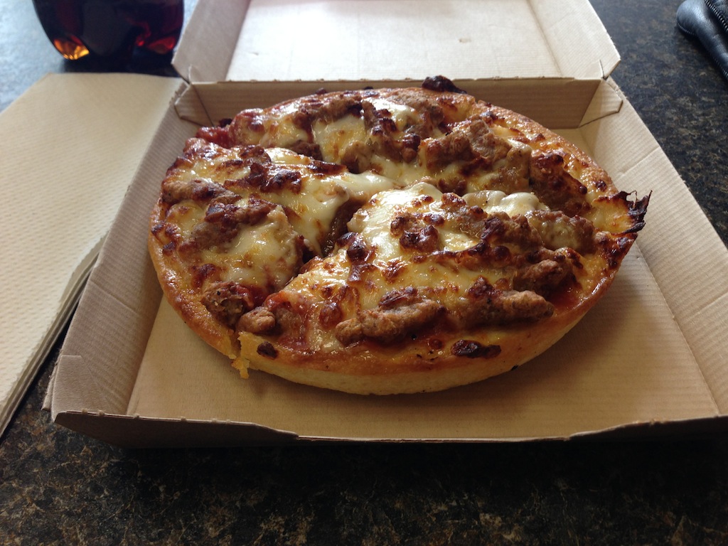 Pizza Hut Food Review DC Outlook