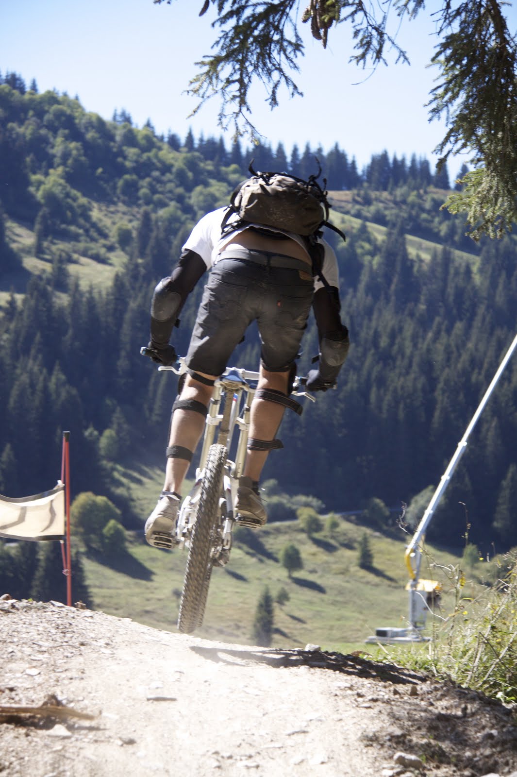 Expat Adventures from Switzerland Morzine France, the downhill