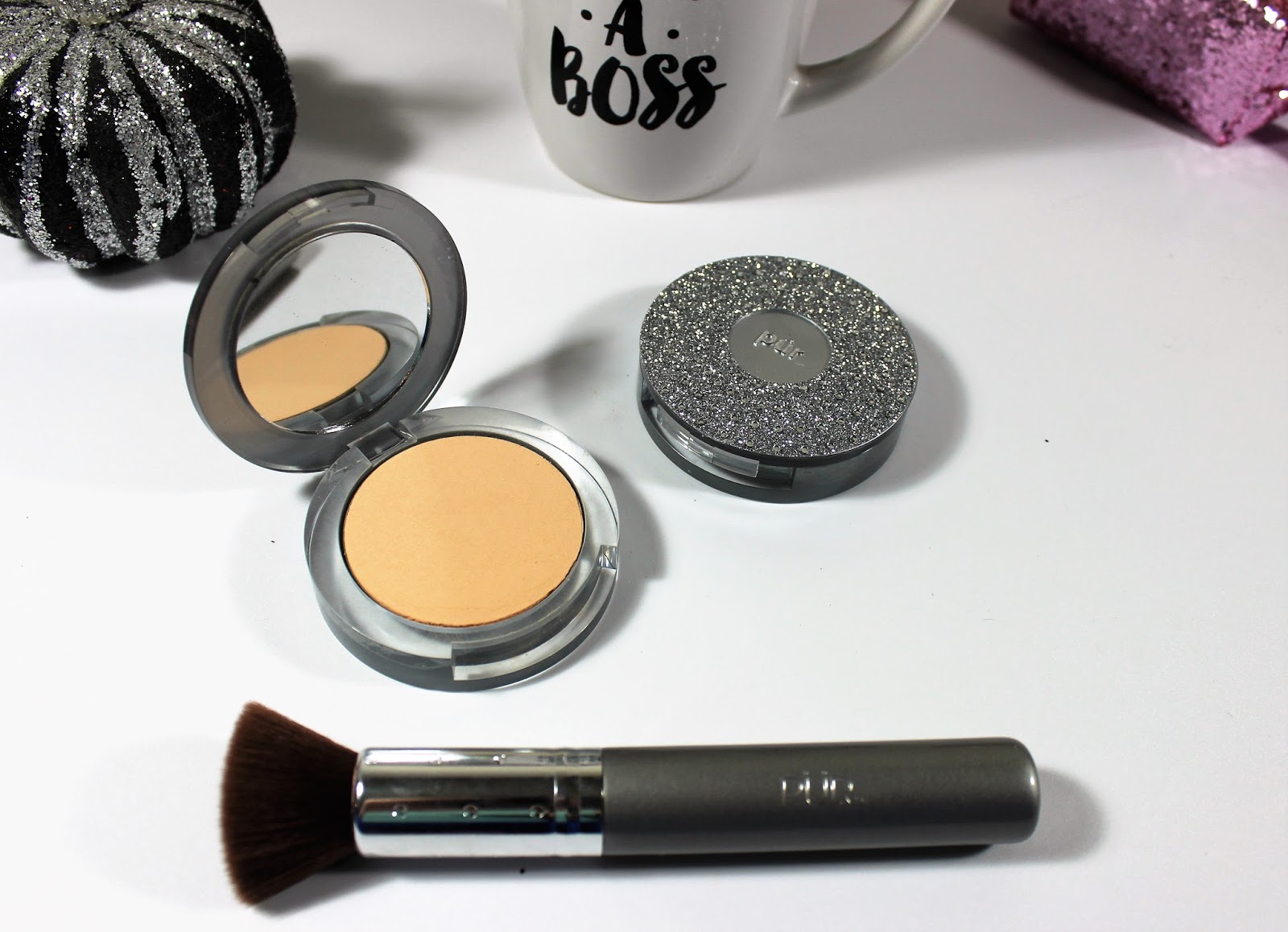 Pur Cosmetics 4 In 1 Pressed Mineral Makeup 10th Anniversary Edition