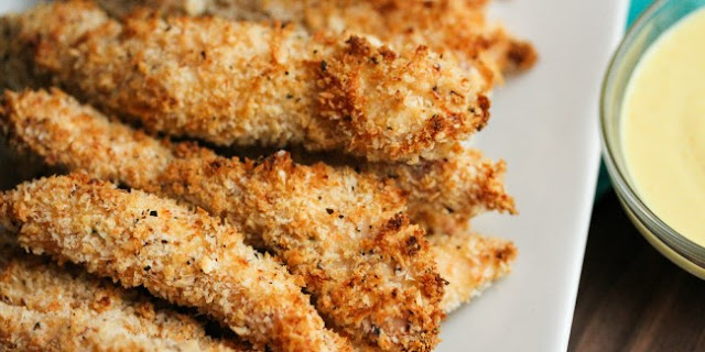 9sp - Skinny Baked Chicken Fingers with Honey Mustard Sauce