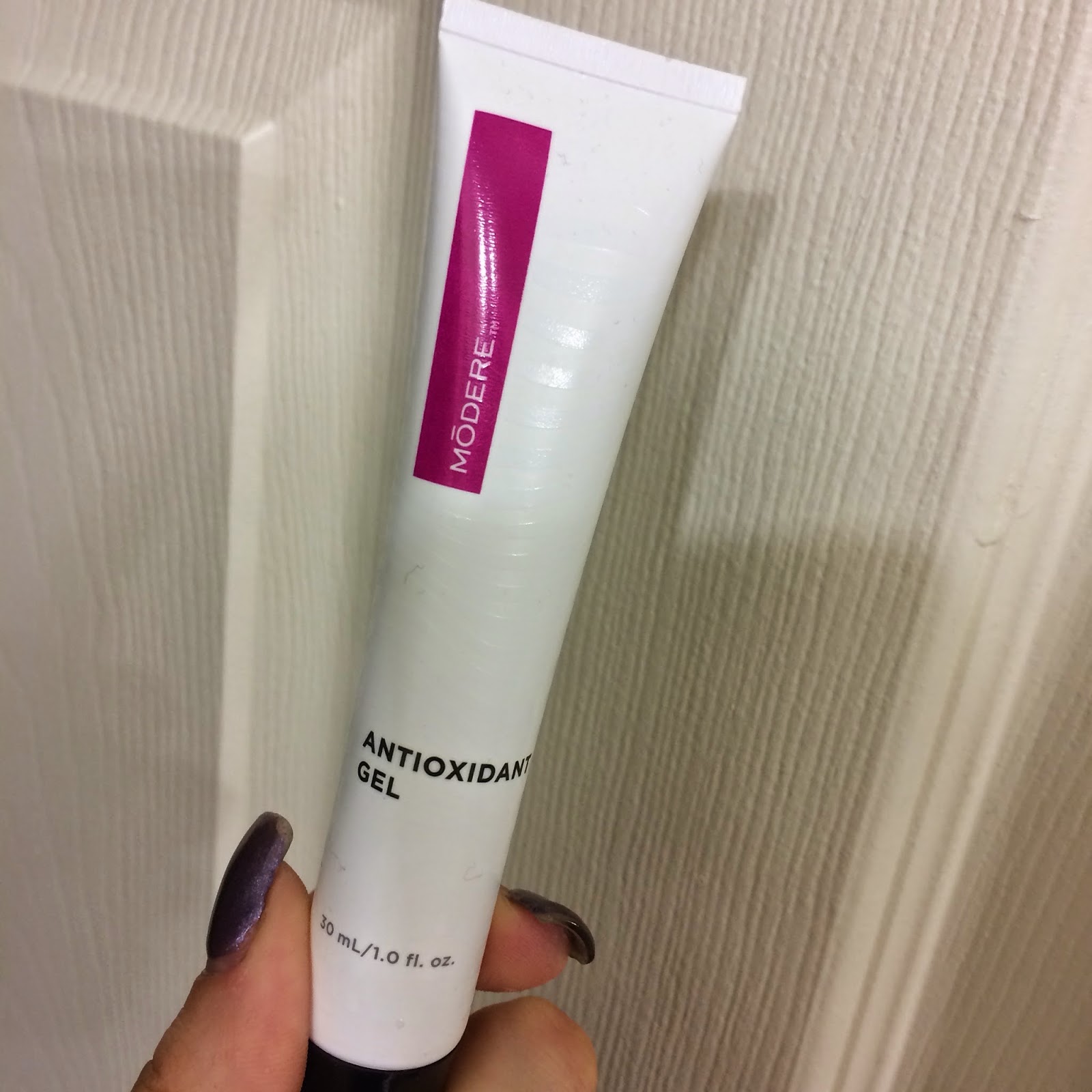 modere antioxidant hair serum