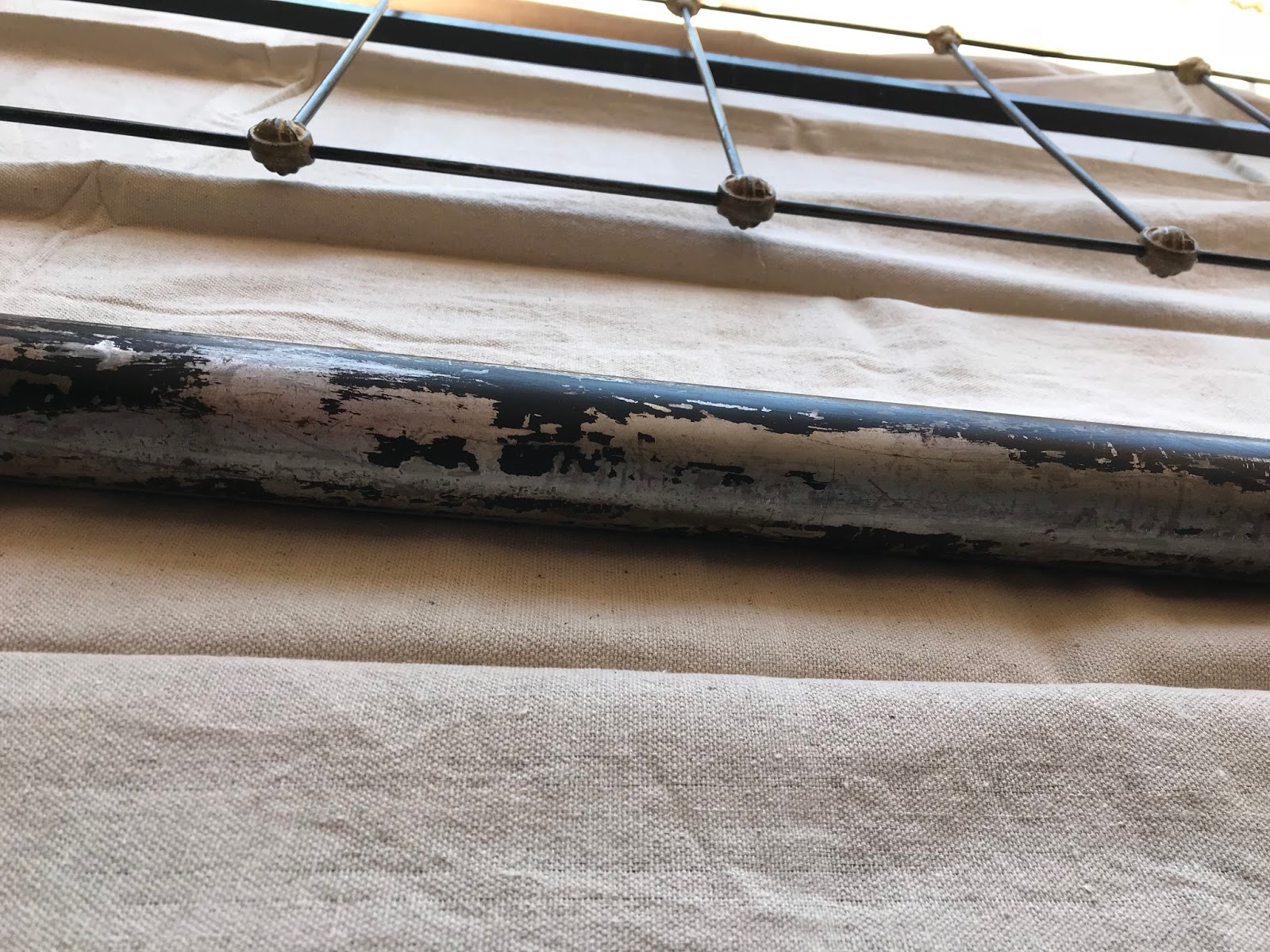 Lyndi's Projects How To Paint a Metal Bed Frame