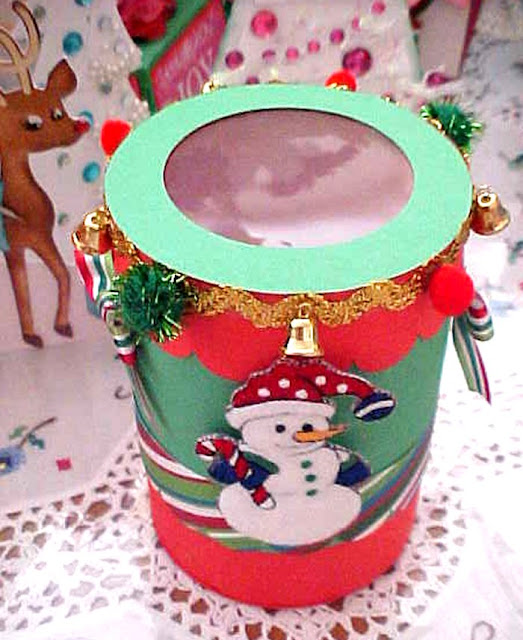 Paper Craft Creations December Gifts Adorable Christmas Cylinder boxes