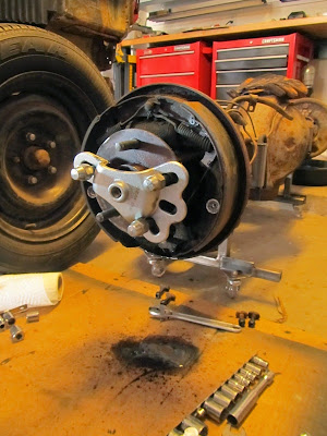 Rear Axle cleaning, painting, and reassembly