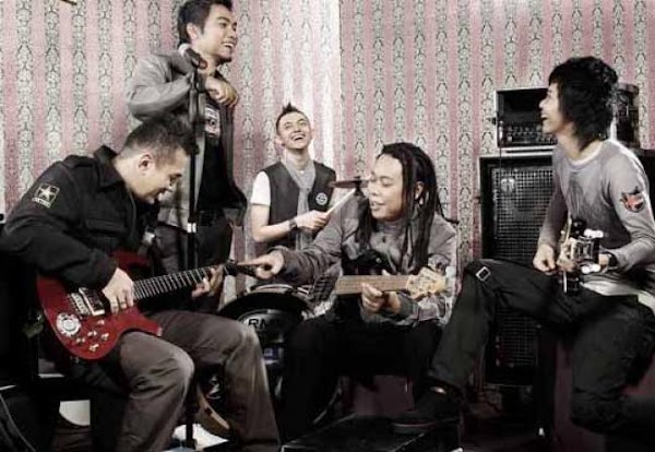 Chord Naff Kau Masih Kekasihku Asymmetrical Life Chord Naff Kau Masih Kekasihku Asymmetrical Life