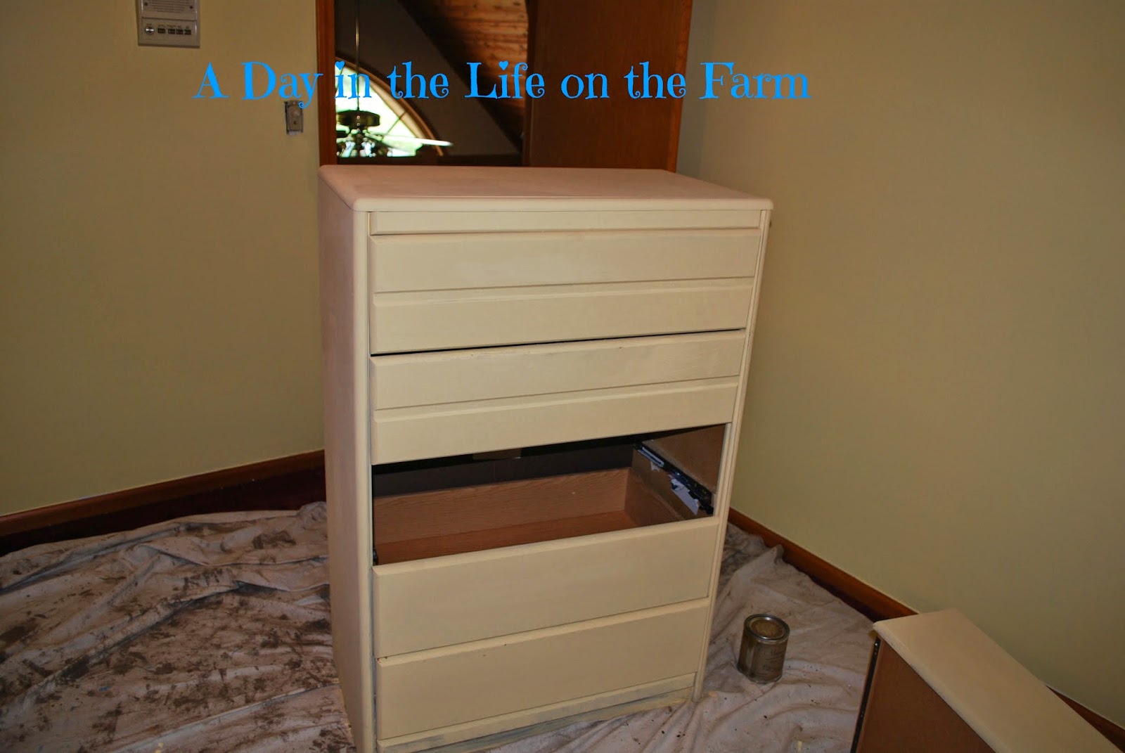 A Day in the Life on the Farm Chalk Painting Furniture for the Nursery