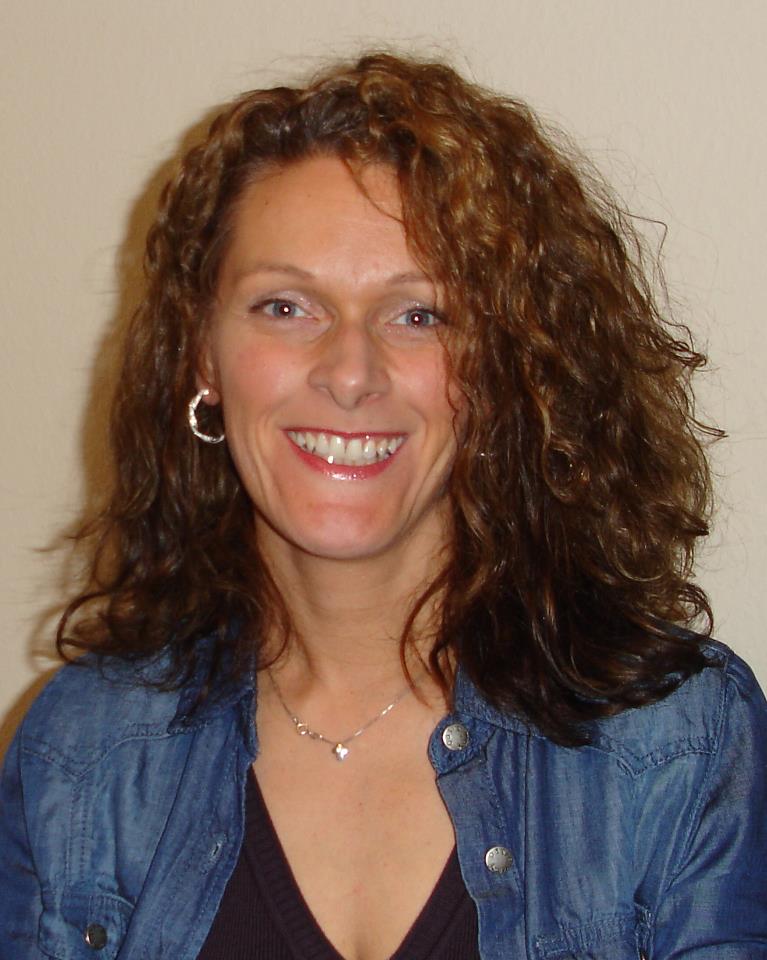 Portal do Ponto Cruz Quem é o Designer Jenny Barton