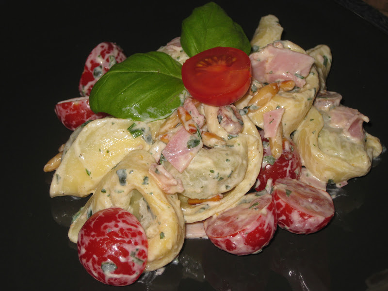 Homemade´Steffi: Ricotta-Spinat-Tortellini-Salat...