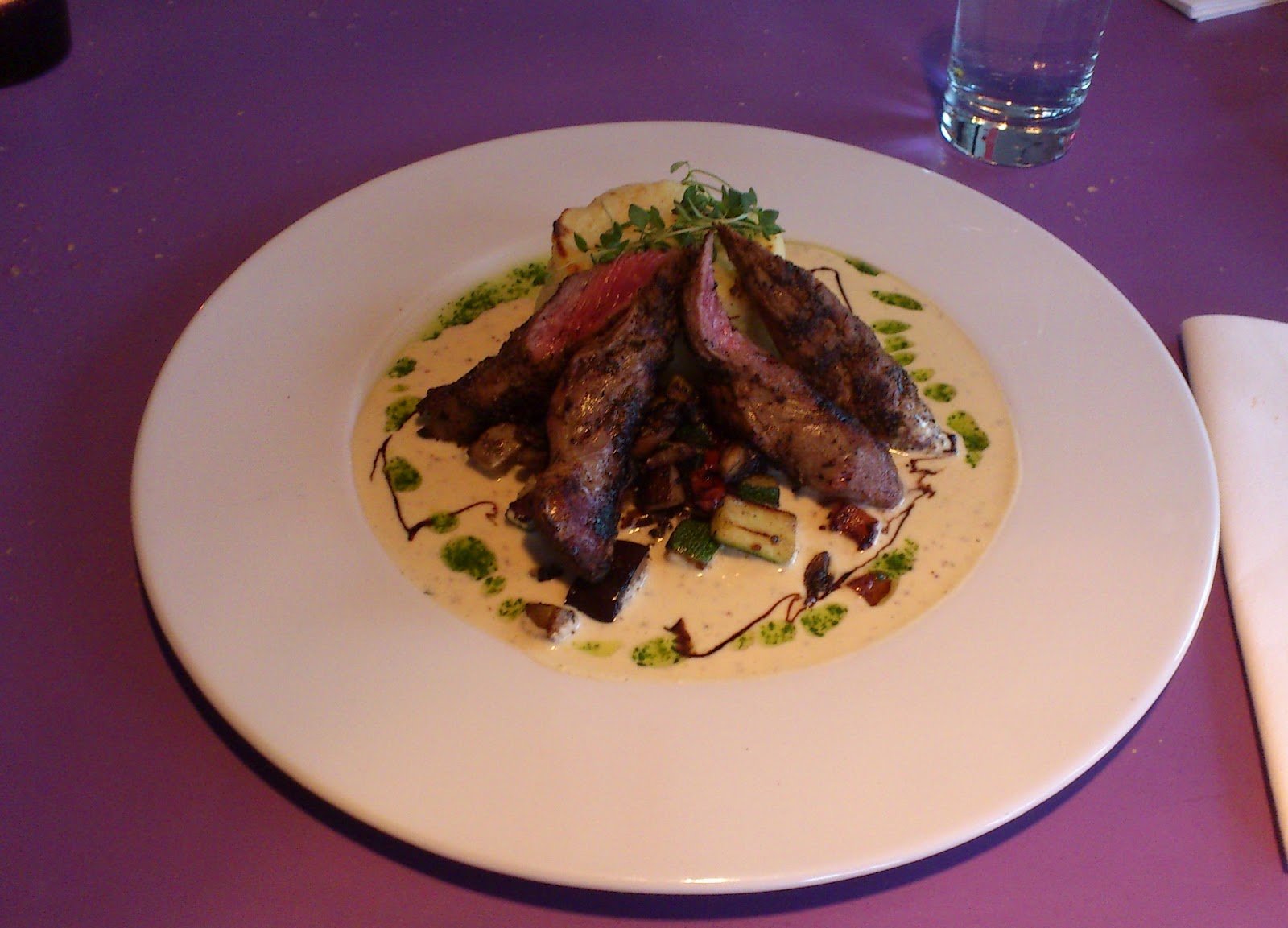 Stavanger Restaurants Review Harry Pepper the telephone man on his way