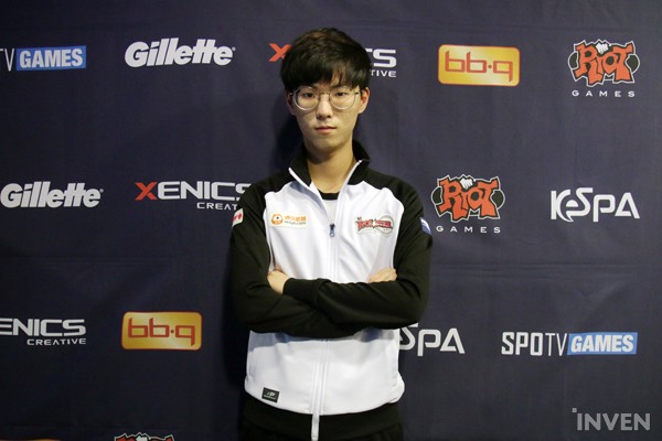 KT替補中路選手Ucal。