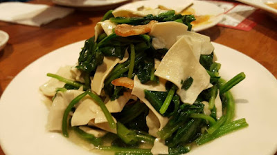 Din Tai Fung Stir Fried Spinach served with Tofu Sheets Taiwan
