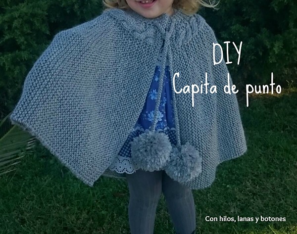 Con hilos, lanas y botones: DIY Capita de punto para niña con trenza y maxipompones (patrón gratis)