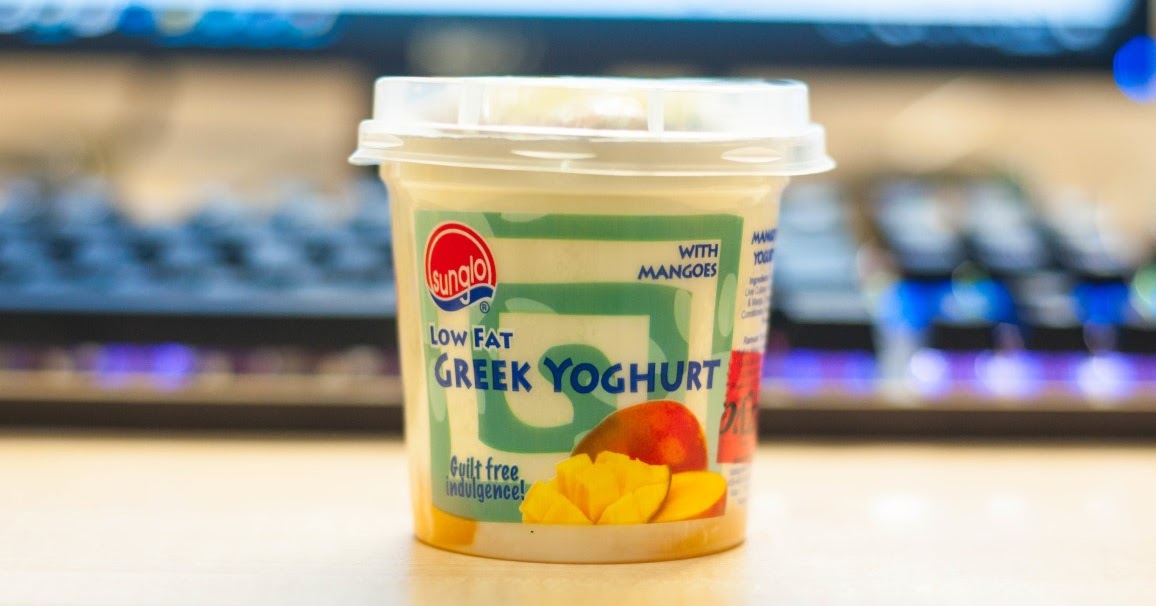 Review Sunglo Low Fat Greek Yogurt bersama Mangga dan Muesli Hari