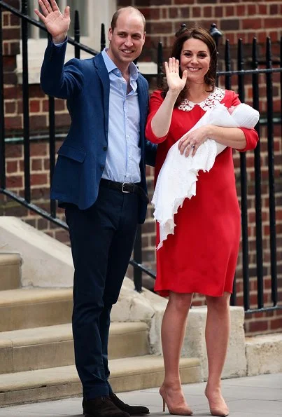 Kate Middleton, Duchess Catherine of Cambridge and Prince William, Duke of Cambridge departed the Lindo Wing with their baby boy at St Mary's Hospital