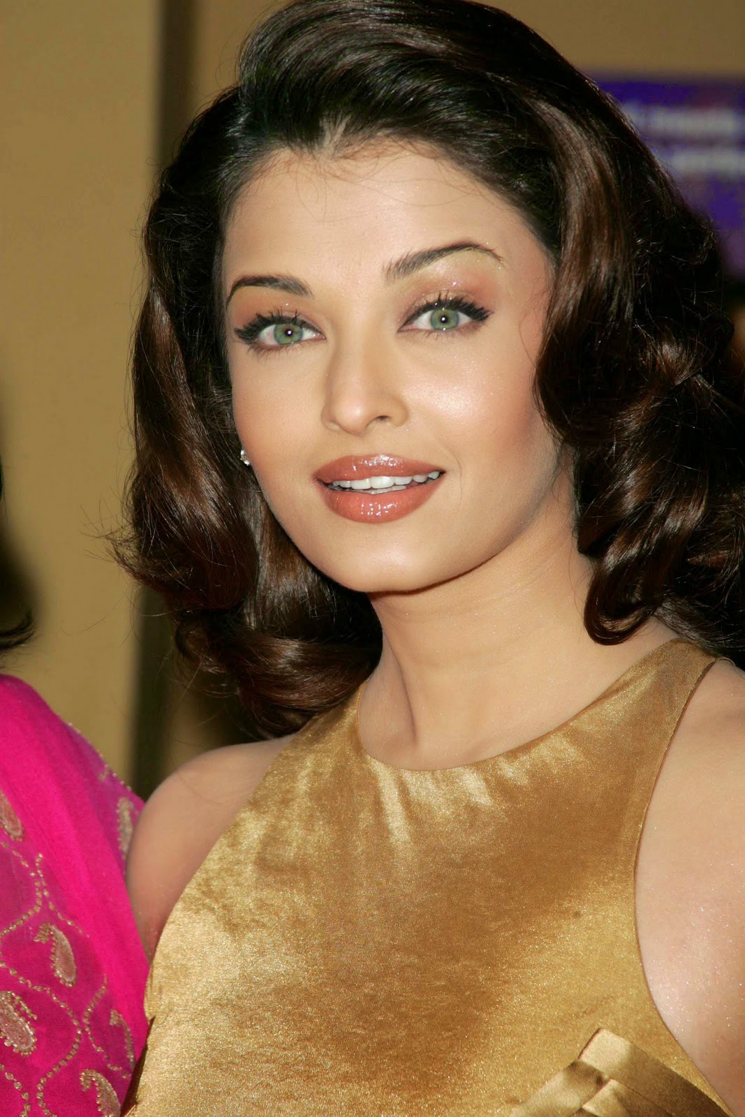 The exquisite female: Aishwarya Rai Bachan | The Byoutiful Blog
