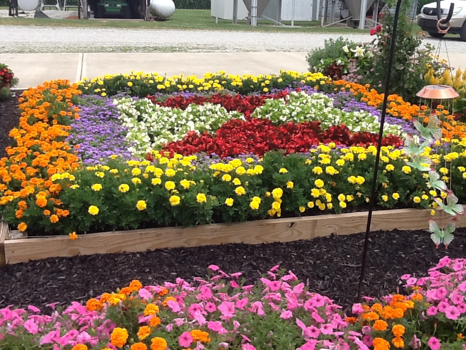 Nita's Food and Flowers Quilt Gardens,Indiana