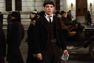 Image of Ezra Miller in Fantastic Beasts and Where to Find Them