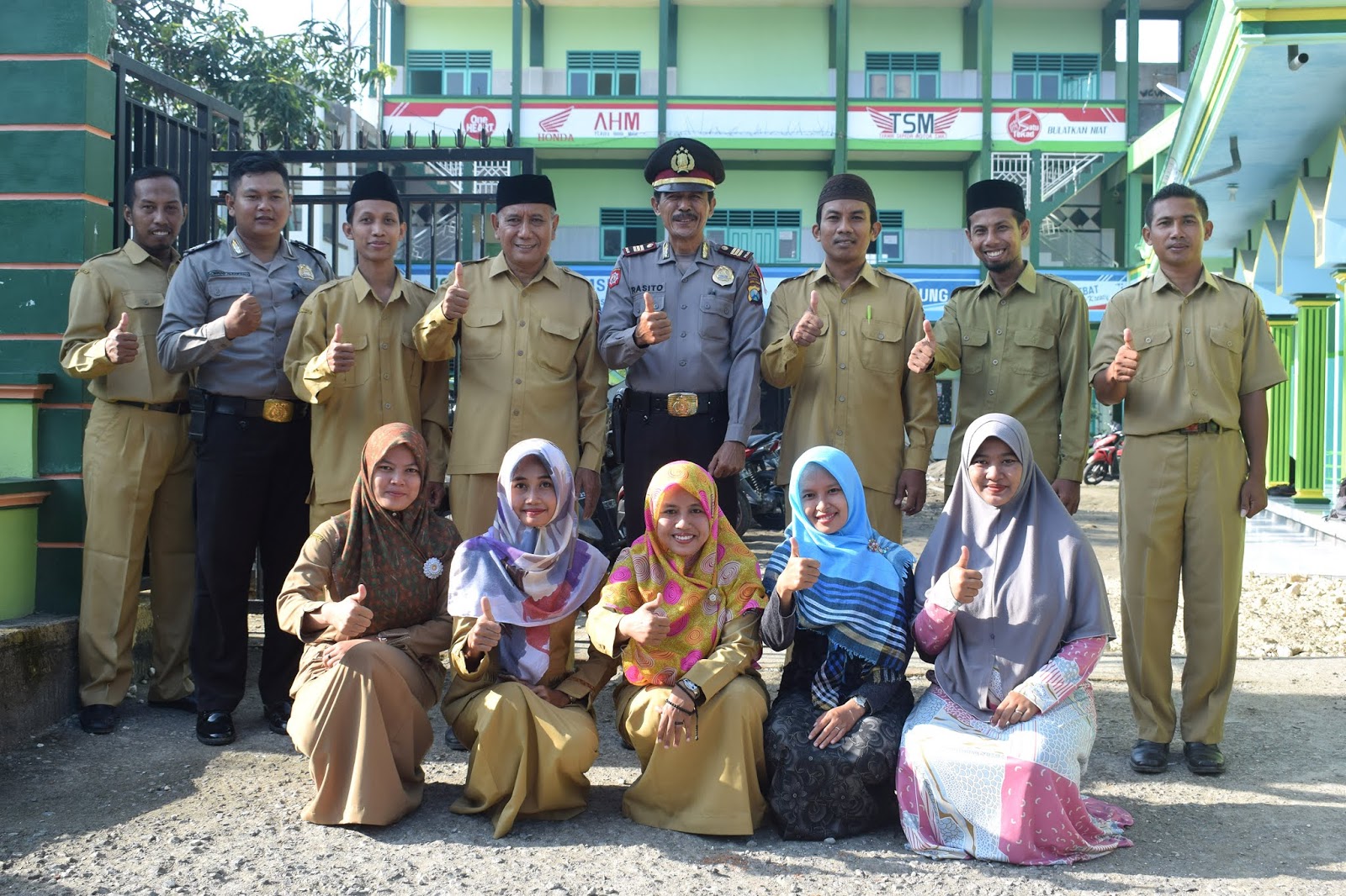 [GALERI] Polres Bojonegoro sosialisasi "Millennial road safety festival