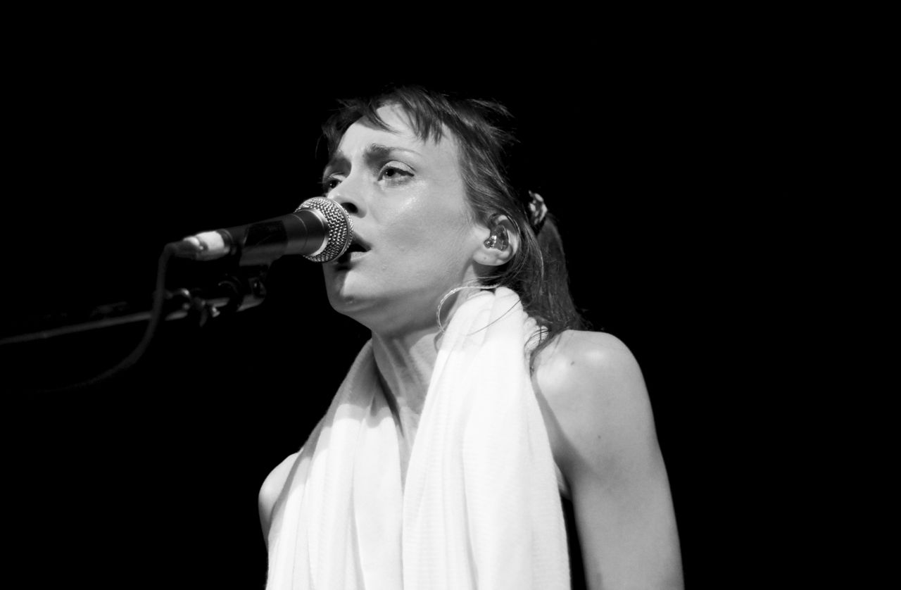 Hasta donde llega la voz Fiona Apple Love Ridden