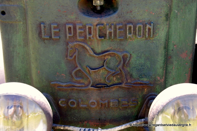 Tracteur agricole ancien Le Percheron Tracteur agricole ancien Le Percheron