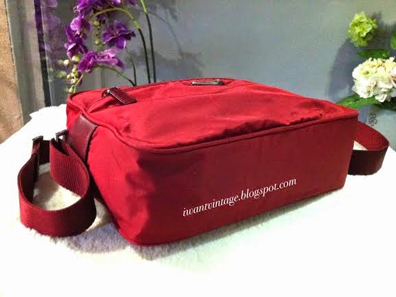 I Want Vintage | Vintage Designer Handbags: Prada B11215 Tessuto Nylon Crossbody Bag-Red