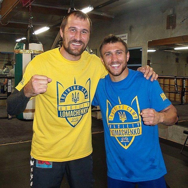 What To Do While In Ukraine Vasyl Lomachenko Is Wearing Russian Flag