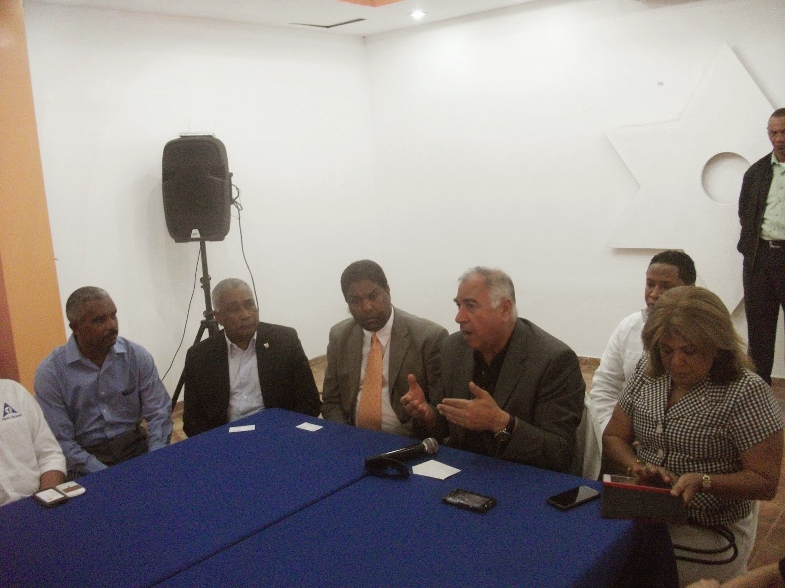  Embajador de israel en RD sostiene encuentro con autoridades de Barahona