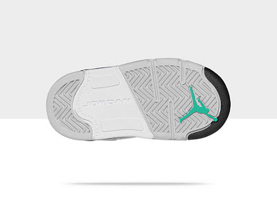 Air Jordan 5 Retro Little Boys' Shoe 440889-108