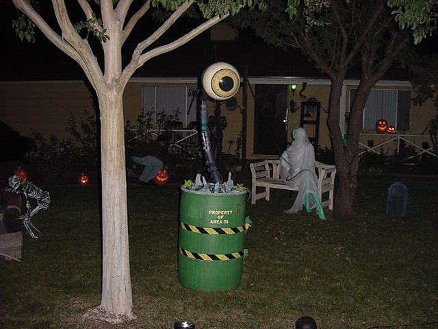 DAVE LOWE DESIGN the Blog 17 Days �til Halloween The 2000 Yard Display