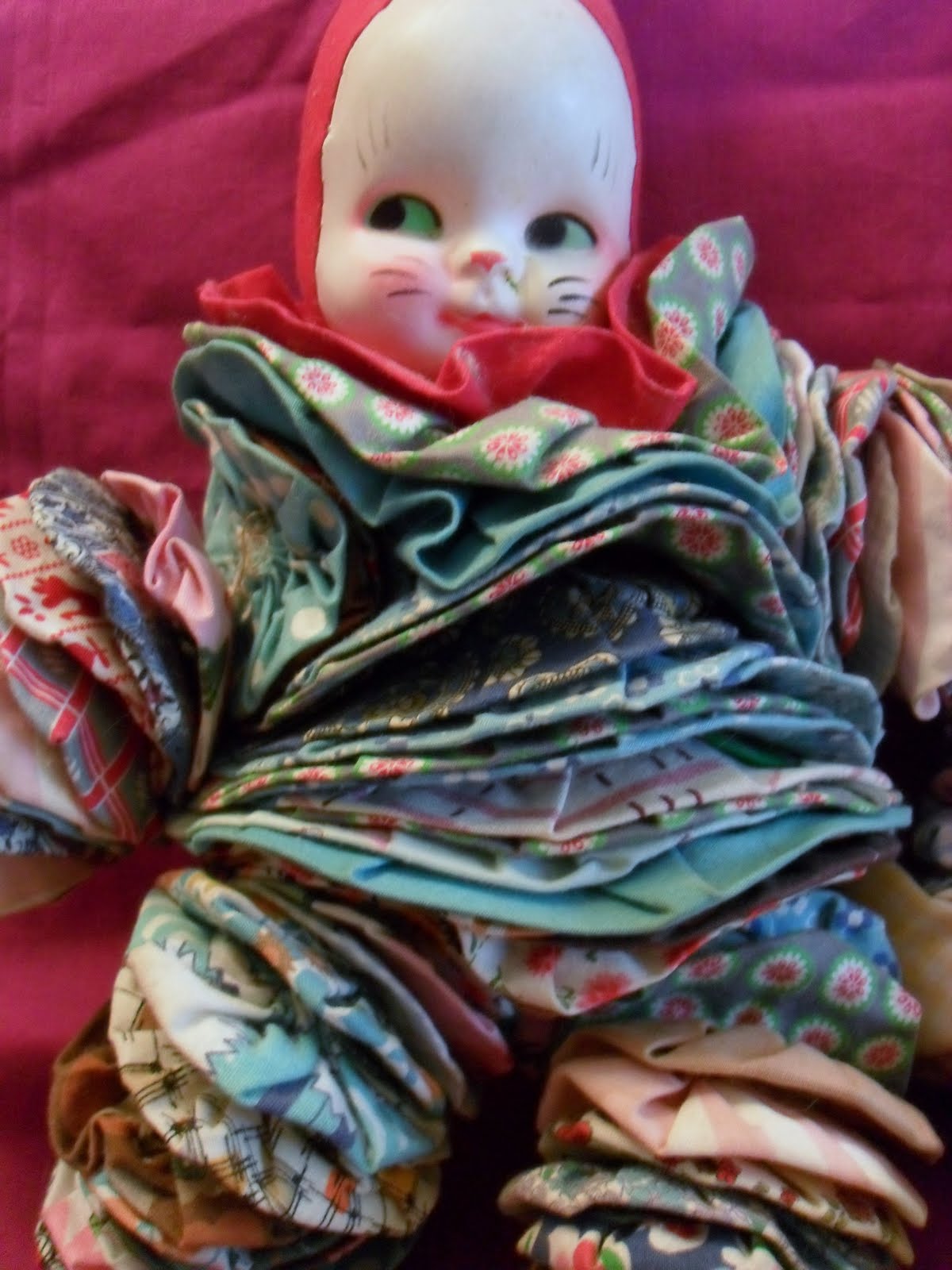 FIBERARTSY/craftsy YoYo dolls