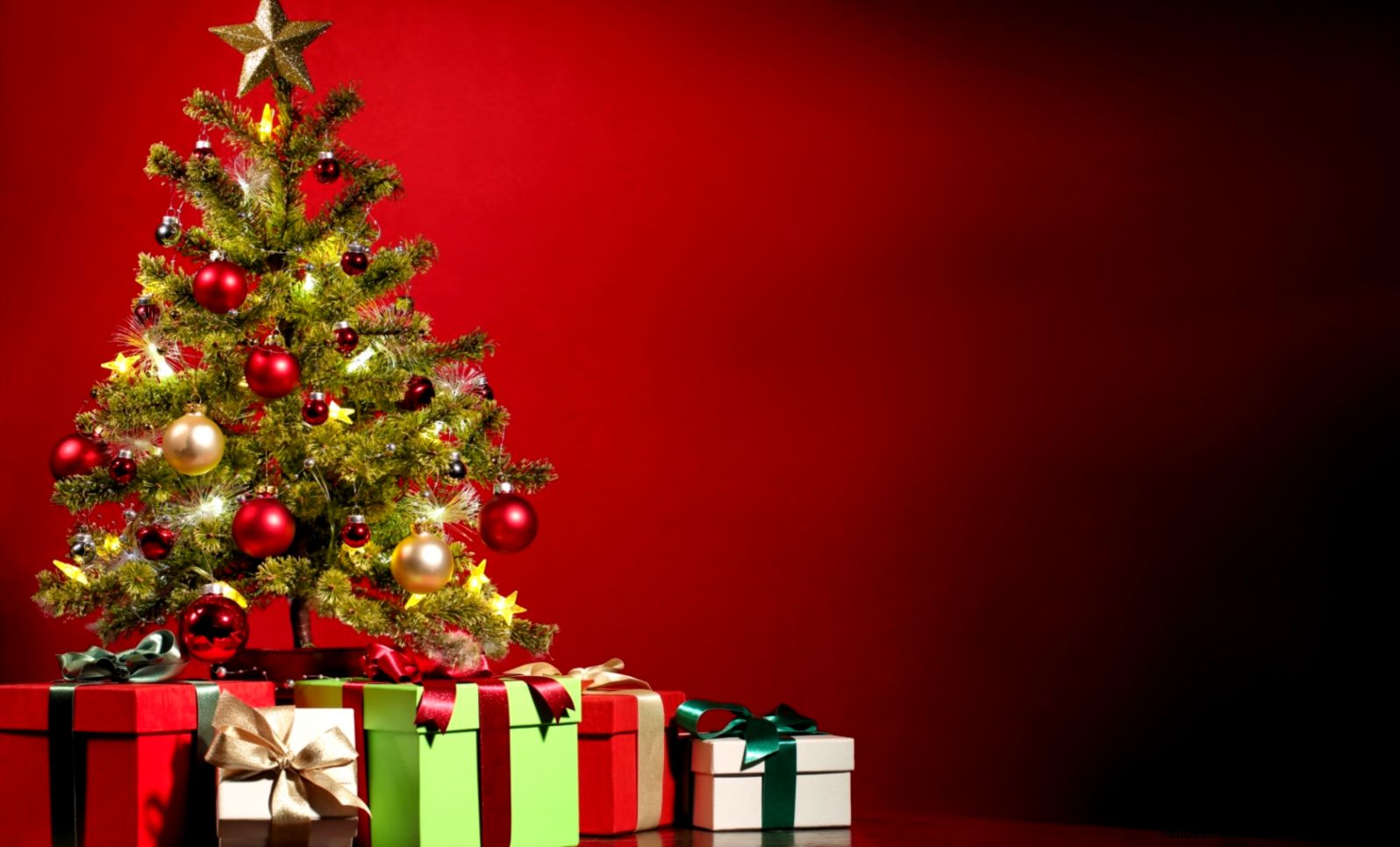Christmas Gifts Wallpaper  High Definitions Wallpapers
