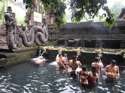 Templo Tirtha Empul, en Bali